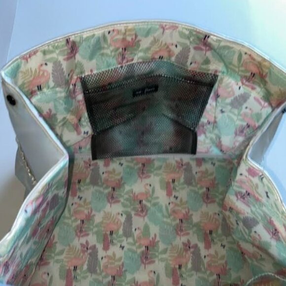 Lug Rover X-Large Carry-All Tote Metallic Diamond with Flamingo Foliage Interior - Picture 4 of 8
